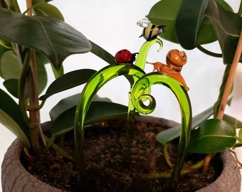 Glass Plant with insect, Glass Flower, Glass garden art, Blown garden glass, Glass yard art, Gifts for gardener, Decoration for Plants