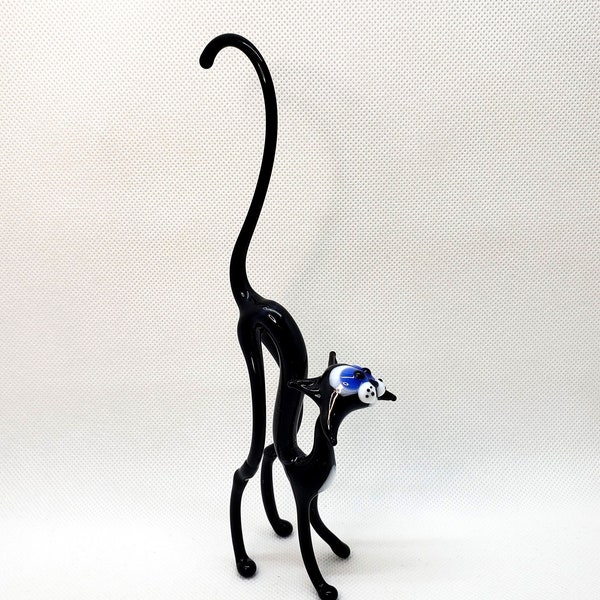 Figurine de chat noir, Chat en verre noir, Figurine de collection Chat noir, Chat en verre soufflé, Chat en verre d’art, Sculpture en verre, Cadeau d’anniversaire