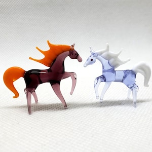 Miniature Horse, Glass Horse sculpture, Small Glass Figurine, Glass Animal Figurine, Handcrafted glass animal, Blown glass, Art glass