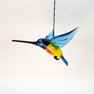 Hummingbird figurine, Flying birds hummingbird, Glass animals, Hand blown glass, Bird sculpture, Home decor, Glass miniatures, Unique Gift