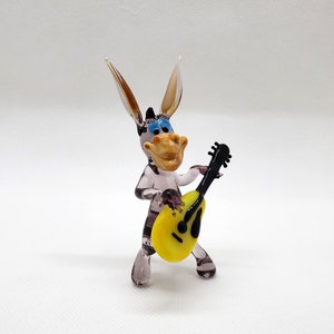 Esel mit Gitarre, mundgeblasenes Glas Esel, Eselfigurensammlung, Kunstglas Esel, Muranoglas, Glastierfigur, einzigartiges Geschenk