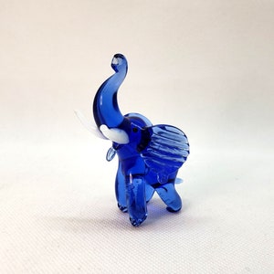 Elephant figurine, Blown glass elephant, Elephant glass figurine, Handblown elephant, Lampwork elephant, Art glass elephant, Animals Glass