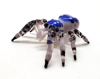 Glass figurine Jumping Spider, Glass Brown Spider, Handblown glass Spider, Lampwork Spider, Art Glass Spider Figurine, Glass Sculpture