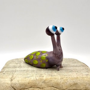 Slug figurine, Blown glass slug, Art glass Slug, Slug collection, Glass miniature, Spotted Slug glass sculpture, Glass Insect, Unique Gift