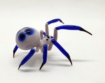 Glass Spider, Handcrafted glass animal, Figurine Blown glass Spider, Handblown glass Spider, Glass Insect, Murano glass, Glass miniatures