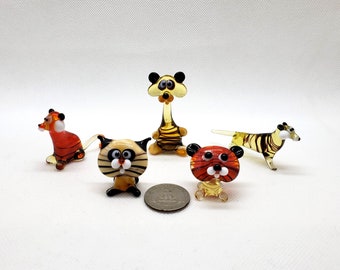 Miniature Tiger Figurine, Blown glass, Glass Tiger miniature, Art glass Tiger, Animal Glass Figurine, Sculpture made of glass, Unique gift