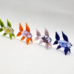 Miniature Fish, Glass Fish, Small Glass Figurine, Blown glass, Handcrafted glass animal, Handblown glass, Little Glass Animals, Art Glass