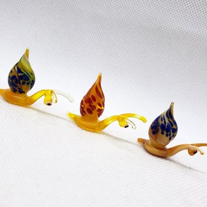 Glass Miniature Snail, Blown glass Snail, Glass miniatures, Small Glass Figurine, Snail glass sculpture, Figurine Blown glass, Art glass