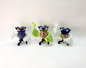 Glass Owl figurine, Owl blown glass collectible, Home decor figurine, Art glass sculpture, Miniature bird composition, Blown glass, Gift