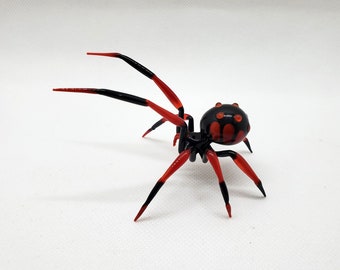 Glass Red Spider figurine, Handcrafted glass animal, Figurine Blown glass Spider, Handblown glass Spider, Glass Insect, Glass miniatures