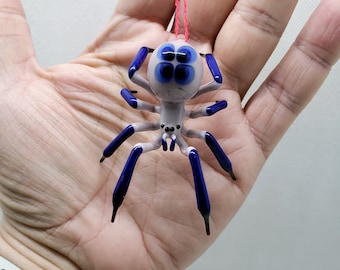 Hanging Glass Spider, Handcrafted glass animal, Figurine Blown glass, Handblown glass Spider, Glass Insect, Murano glass, Glass miniatures