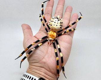 Huge Spider- Argiope Lobata, Figurine Blown Glass, Glass Brown Spider, Handblown glass Spider, Lampwork Spider, Animal Glass Figurine