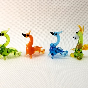Glasminiatur Drache, mundgeblasenes Glas, Drache, Glasminiatur, mundgeblasenes Glas, Lampwork-Drache, Figur, mundgeblasenes Glas, Kunst Glas, einzigartiges Geschenk