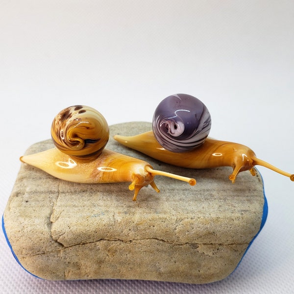 Snail Sculpture, Blown glass Snail, Art glass, Glass Snail miniature, Snail collection, Snail glass sculpture, Glass Snail Handcrafted