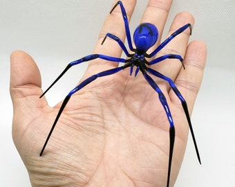 Personalized Blue Spider figure, Creative Gift Idea, Personalized Gift, Figurine Blown Glass Spider, Handblown glass Spider, Glass Insect