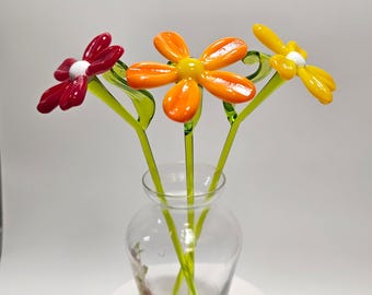 Margherita in vetro artistico realizzata a mano – Scultura floreale in vetro fatta a mano – Oggetto da collezione botanico – Regalo decorativo primaverile