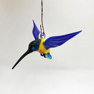 Glass Hummingbird figurine, Flying birds hummingbird, Glass animals, Hand blown glass, Bird sculpture, Home decor, Art Glass, Unique Gift