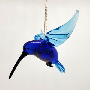 Glass Hummingbird figurine, Flying birds hummingbird, Glass animals, Hand blown glass, Bird sculpture, Home decor, Birthday Gift Unique Gift