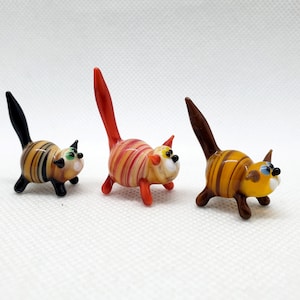 Miniature Cat, Art glass, Blown glass Cat, Sculpture made of glass, Little Glass Animals, Handblown glass, Animal Figurine,Unique gift