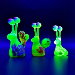 Handgjorda sniglar av uranglas – Glödande vaselinglasfigurer under UV-ljus, Samlarkonstdekor för hemmet och present, Samlarpresent
