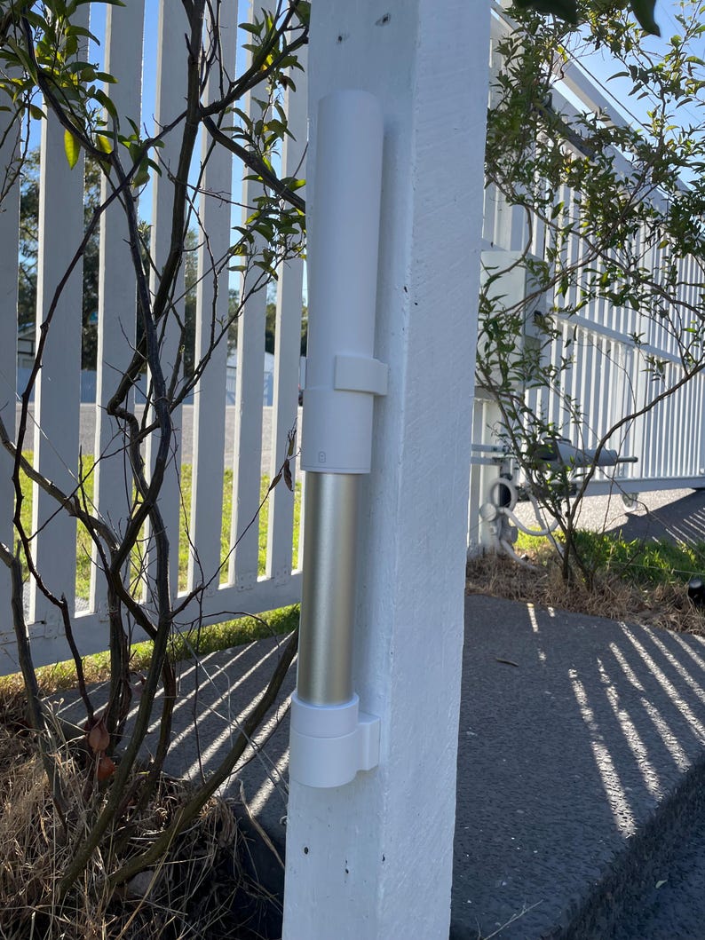 Ecovacs Goat G1 Beacon Wall Holder - Thumbnail 5