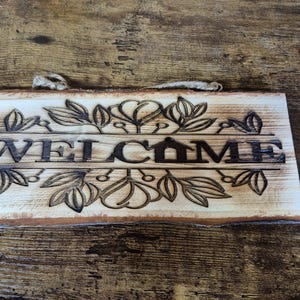 Live Edge Engraved Welcome Sign - Etsy