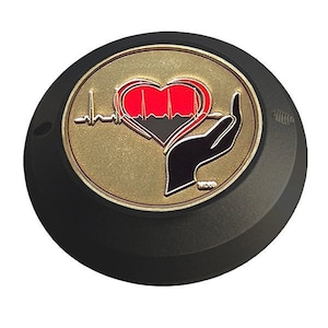 MotorDog69 Harley Black Gas Cap Coin Mount Set With Medical Helping Hand Challenge Coin for Softail Dyna Road King Sportster