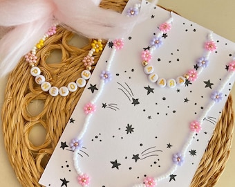 Madeliefje armband ketting set: gepersonaliseerde babynaamsieraden