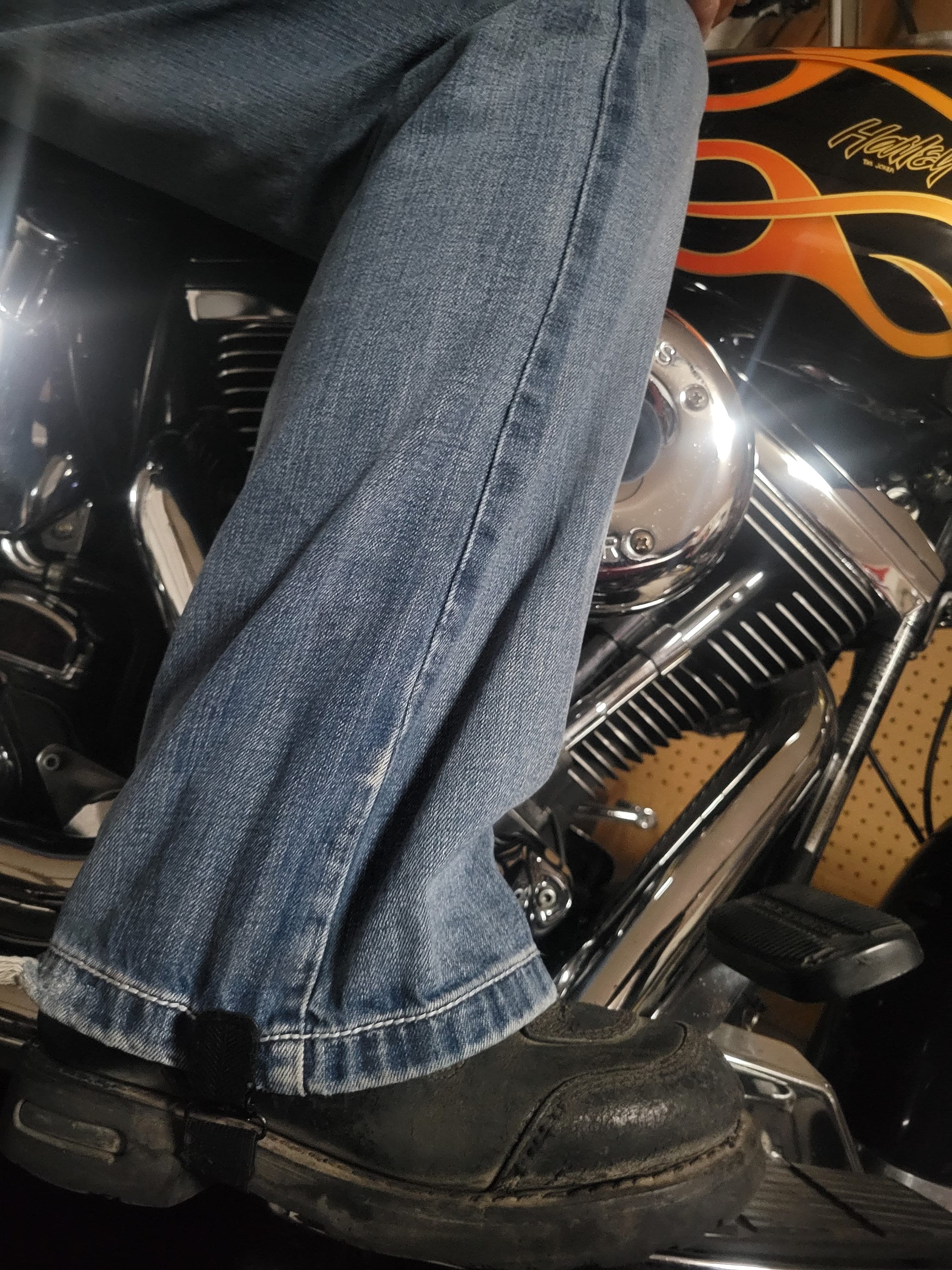 shubanditcompanyllc Biker Motorcycle Pant Leg Clamps Straps Clips Holder  Rider Stirrups Fully Adjustable Pants Clip Holders