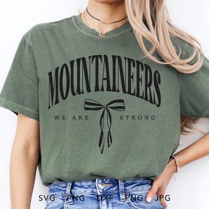Coqueta de alpinistas SVG, PNG, dxf, jpg, eps, Archivo de corte fuerte de alpinistas arqueado de moda, Mascota de la escuela de alpinistas Cricut Team Spirit