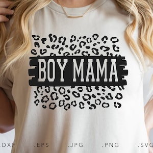 Leopardenmuster für Jungenmama (PNG/SVG), Retro-College-Shirt-Design, Geschenkidee für Jungenmütter, Muttertags-Outfit, digitaler Download