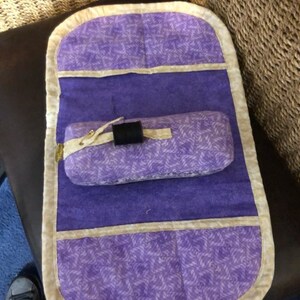 Sit and Stitch Pincushion
