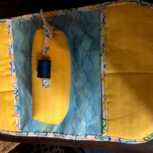 Sit and Stitch Pincushion
