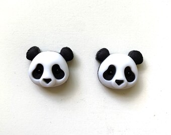 Novelty Buttons 2 SITTING #2 PANDA 1" new Novelty Buttons 2 SITTING #2 PANDA 1" new