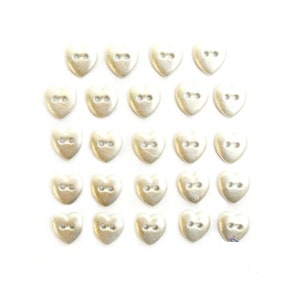 heart shape pearl buttons for clothing - China pearl buttons and heart  shape buttons price