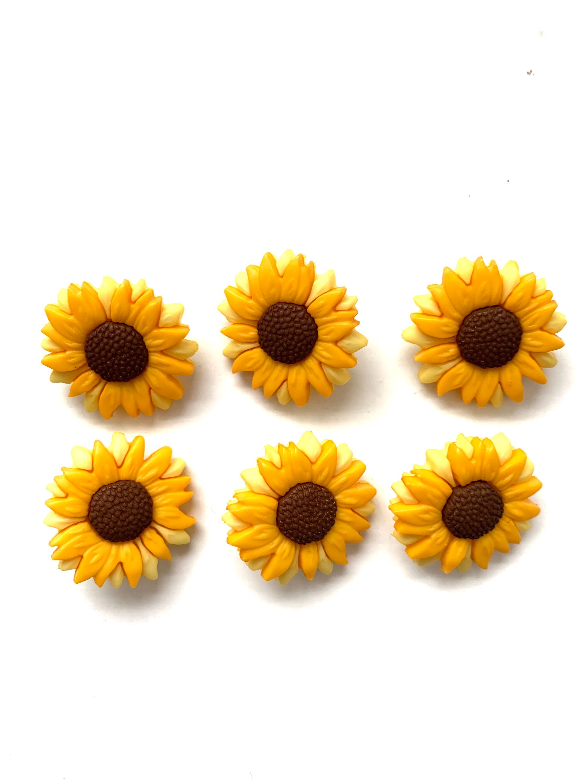 Sunflowers Novelty Button Collection, Cabochons, Jesse James Buttons,…