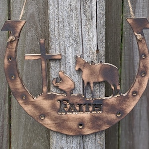 Cowboy//Faith//Wall hanging//Horseshoe
