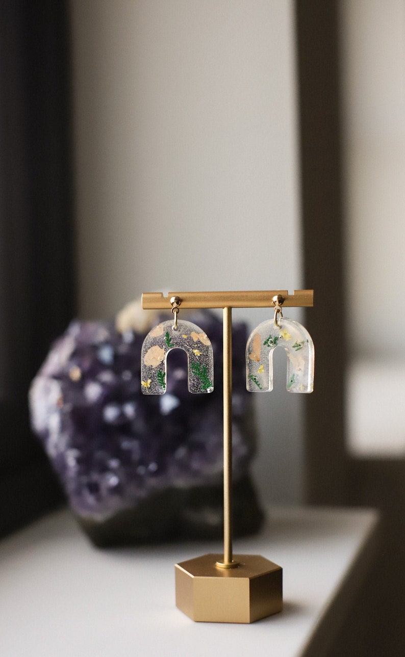 Dried Floral Resin Earrings Dangle Earrings Gifts for Her Handmade Earrings Floral Earrings Nickel Free Earrings