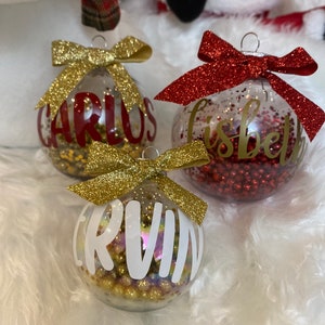 Adornos navideños personalizados