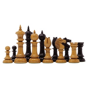 Northern Upright Vintage 5&quot; Antiqued chess set in Ebony wood