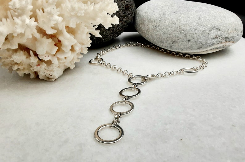 Statement o rings silver links and chain necklace, rock style adjustable lariat necklace, comfortable rings pendant long necklace, gift idea image 2