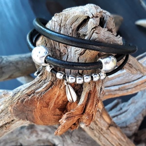 Stackable leather bracelet, stacking beads bracelet, womens bohemian wrist accessories, ethnic silver beaded bracelet, anniversary gift