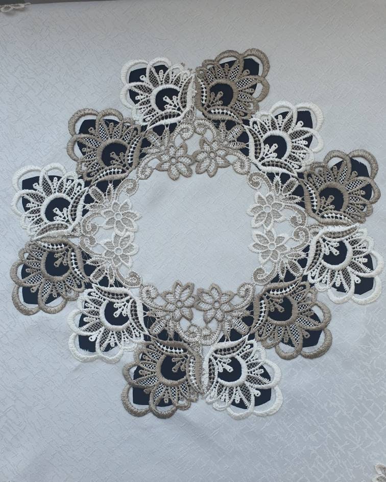 White Table Topper White Table Topper, Elegant Brawn White Guipure, Centerpiece Guipure ...