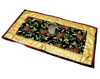 Camino de mesa navideño, acolchado, patchwork, tela metalizada dorada, alta calidad, hecho a mano, rojo, idea de regalo, 30 x 55 cm (12 x 22 pulgadas)