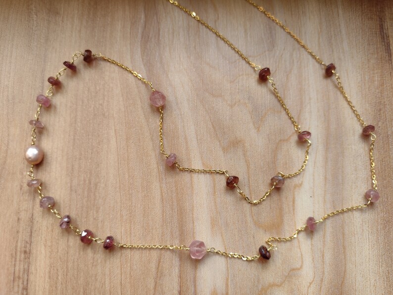 perla centrale e quarzi rosa collana argento 925 tecnica rosario con tormaline rosa