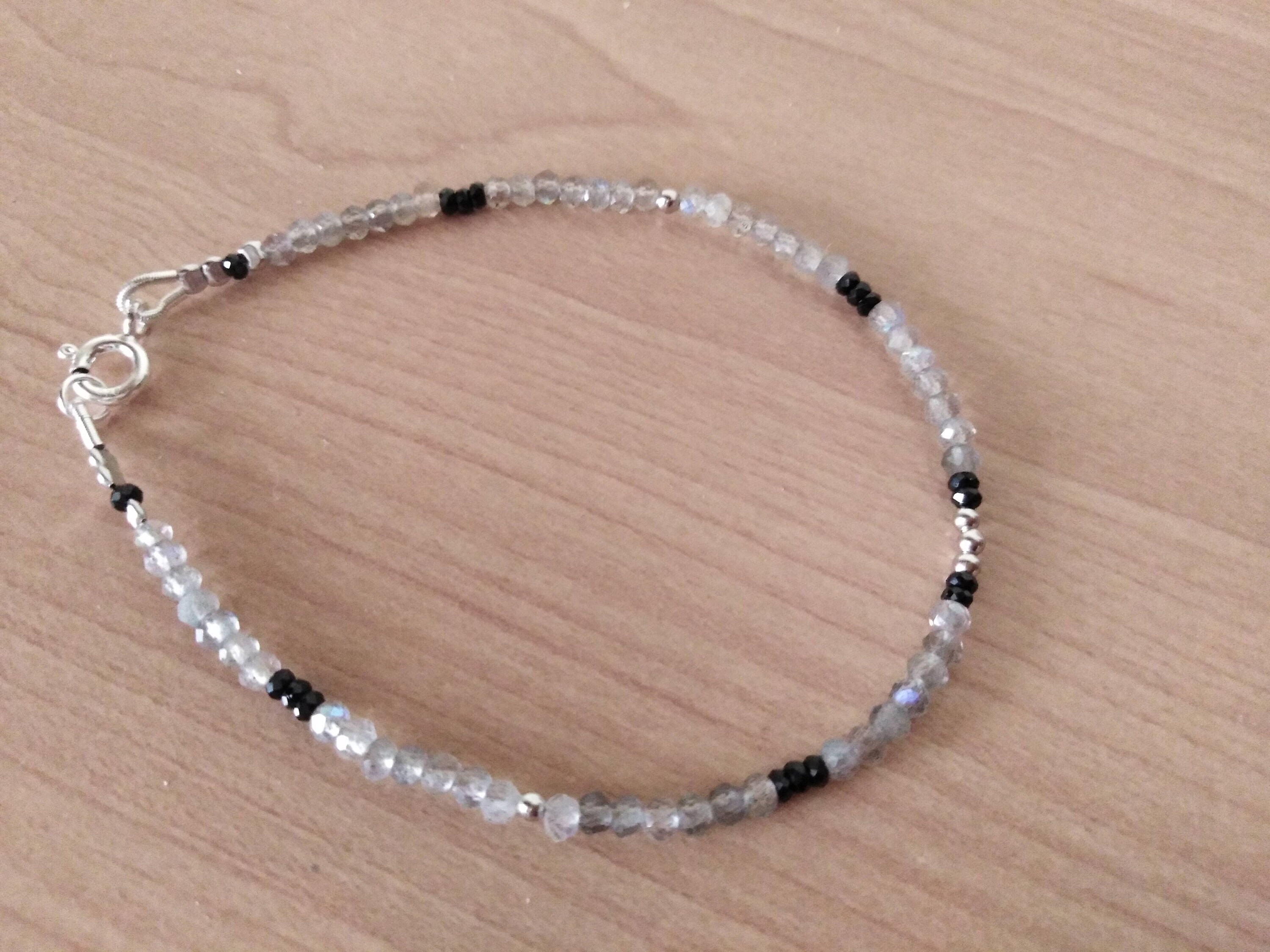 10:10 Bracciale Uomo/Donna In Acciaio Inox Con Pietra Rodonite Naturale 6mm – Regolabile – Made In Italy - 3
