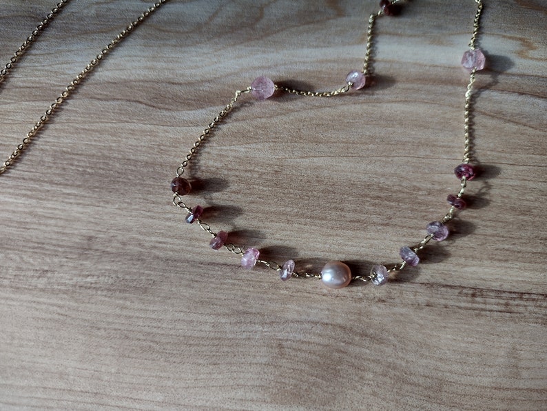 perla centrale e quarzi rosa collana argento 925 tecnica rosario con tormaline rosa