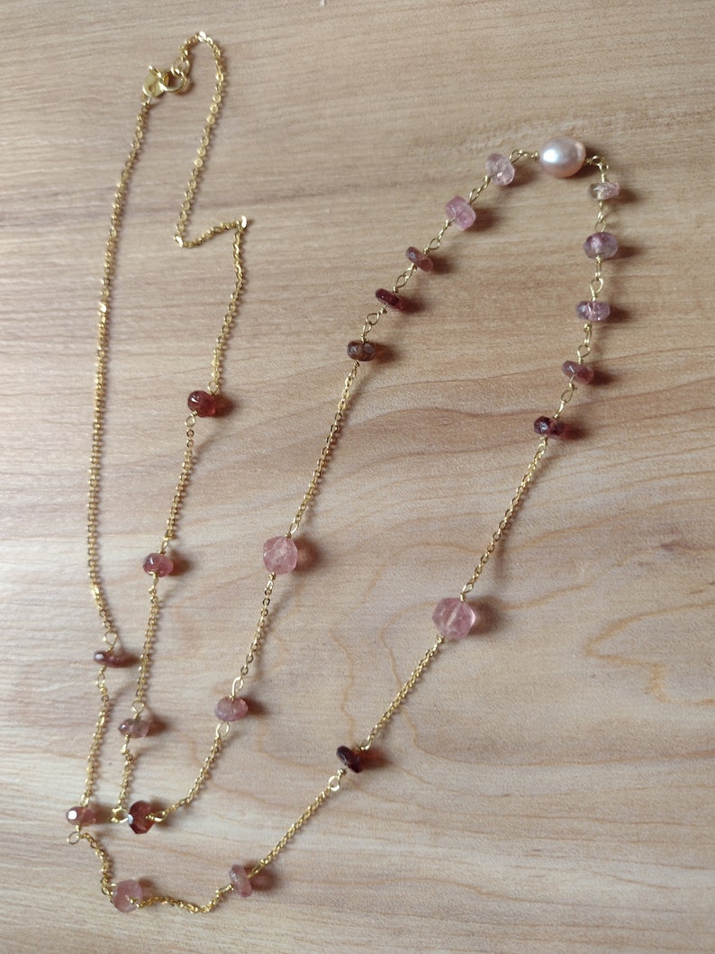 perla centrale e quarzi rosa collana argento 925 tecnica rosario con tormaline rosa