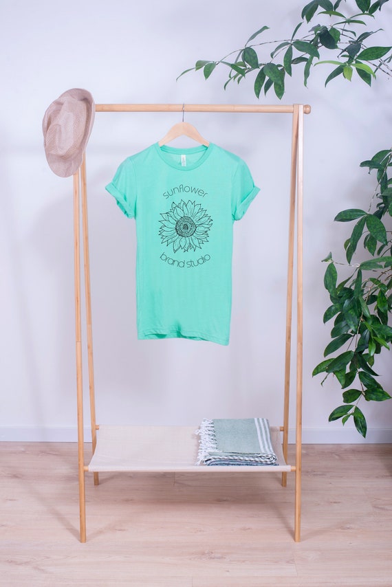 Download 30+ Heather Hanging T-Shirt Mockup Front View PNG ...