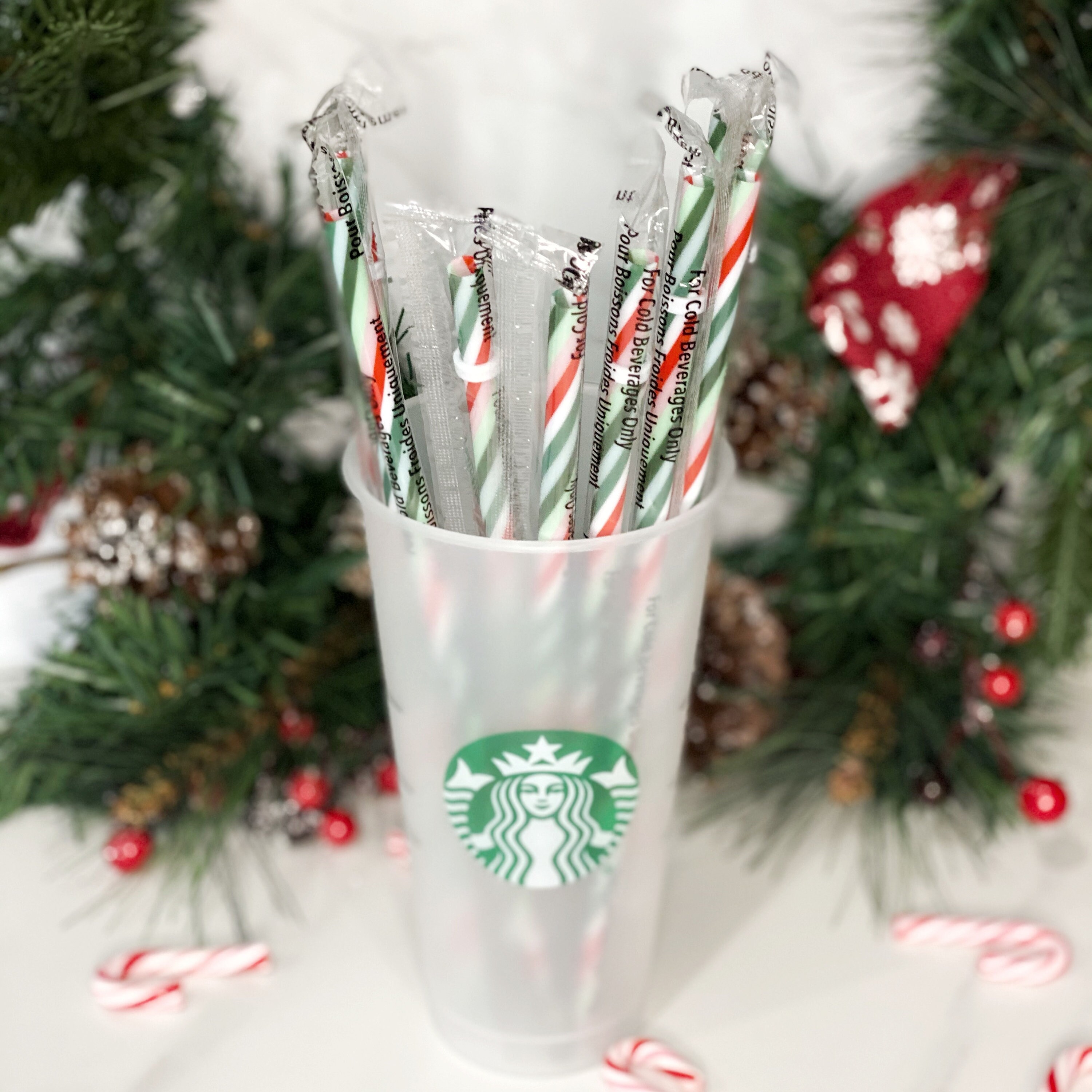 starbucks christmas straw